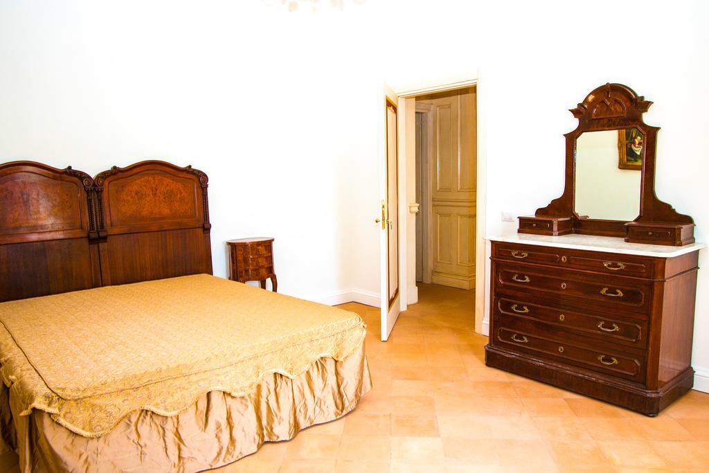 Villa Strampelli Pomezia Kamer foto