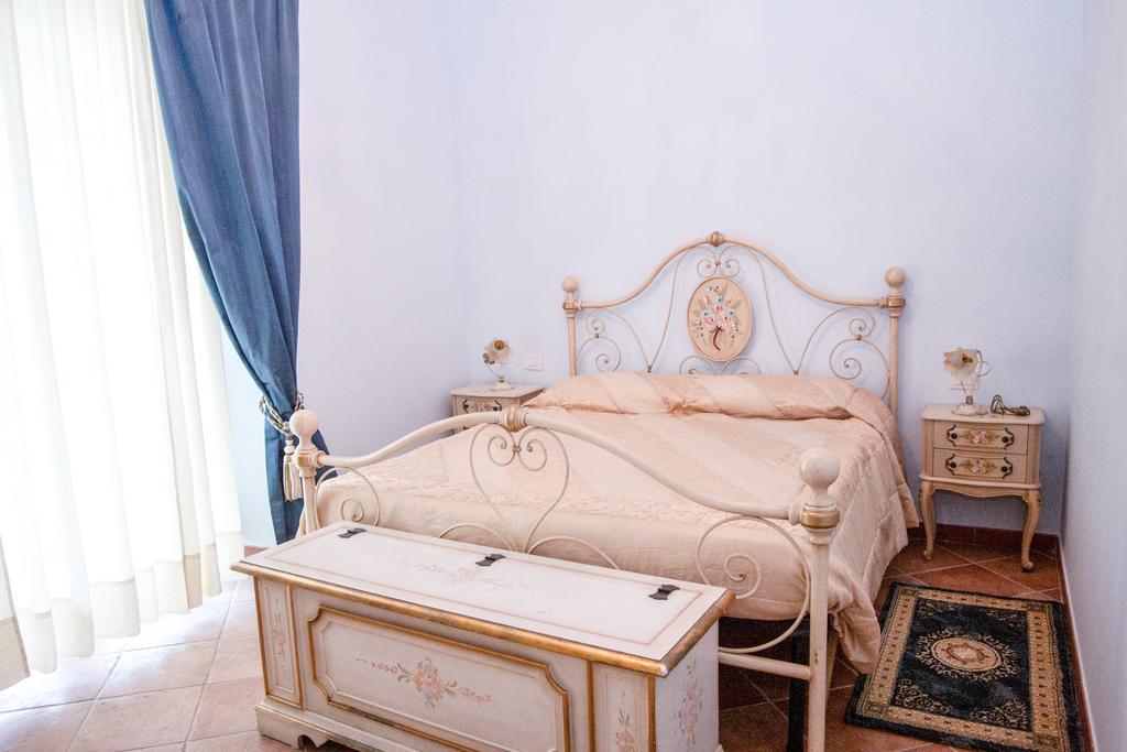 Villa Strampelli Pomezia Kamer foto