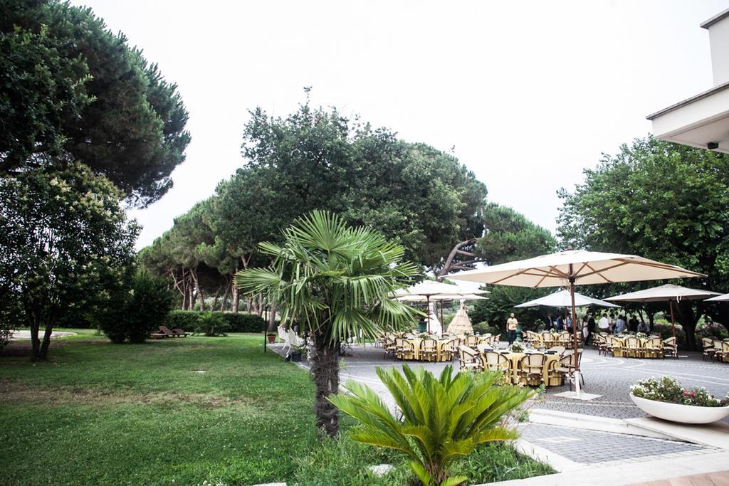Villa Strampelli Pomezia Buitenkant foto