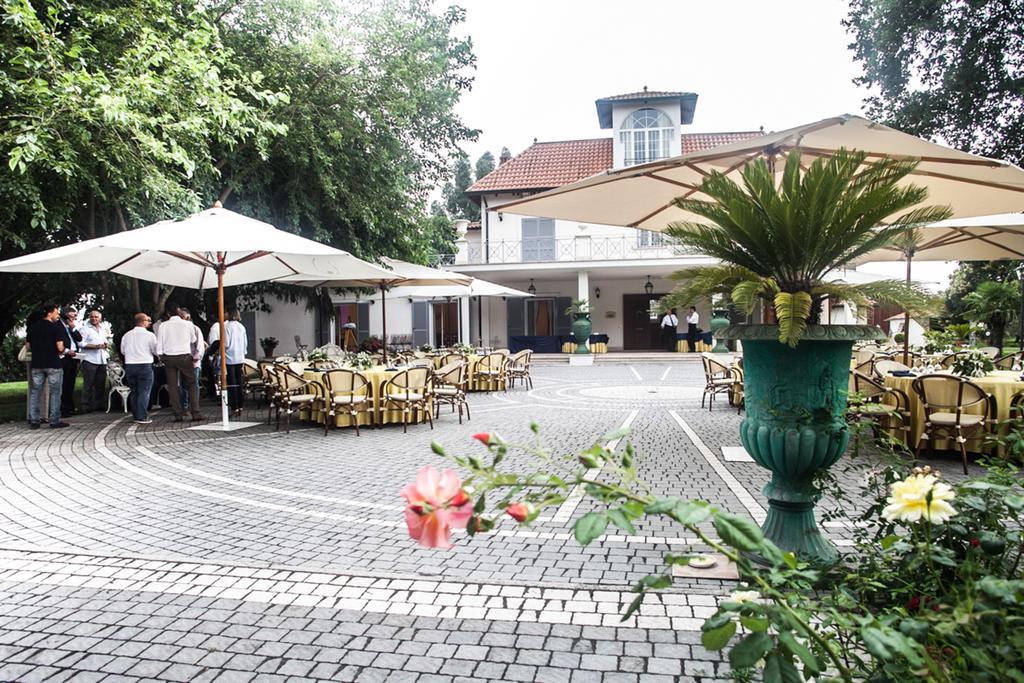 Villa Strampelli Pomezia Buitenkant foto