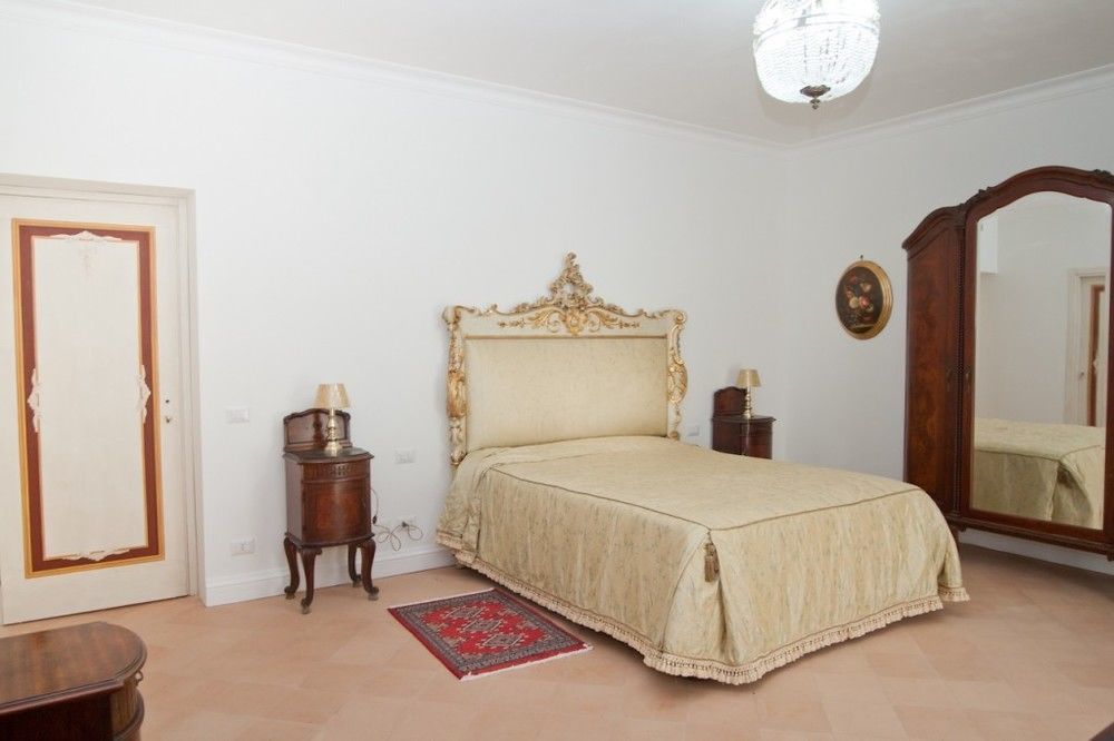 Villa Strampelli Pomezia Buitenkant foto