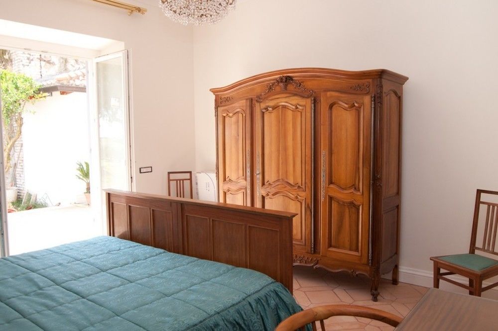 Villa Strampelli Pomezia Buitenkant foto