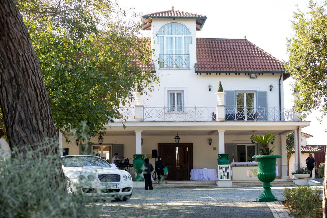 Villa Strampelli Pomezia Buitenkant foto